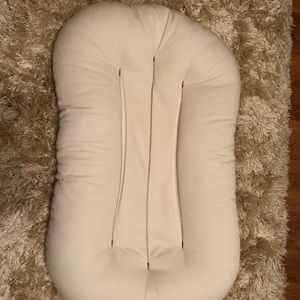 Snuggle Me Organic sleeper